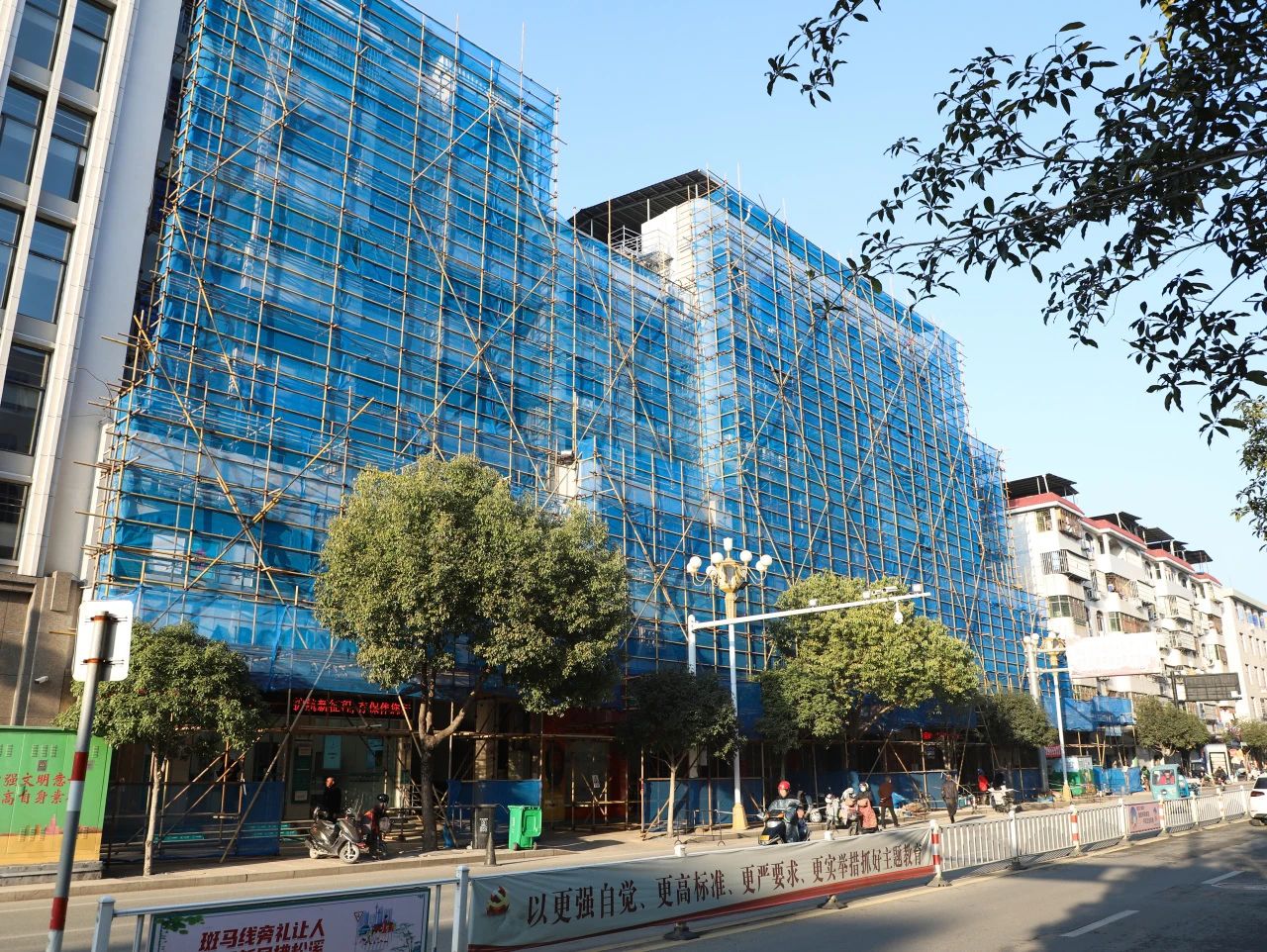 松溪：推进立面改造 提升城市品质 -要闻 -松溪新闻网